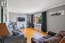 5508 Hillsdale Avenue, Niagara Falls (215 - Hospital), ON  - Indoor Photo Showing Living Room With Fireplace 