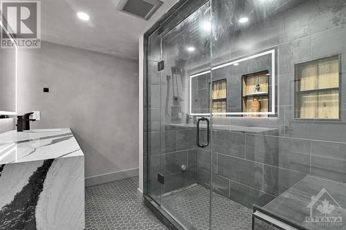 Incredible spa-like bathroom with huge steam shower. - 3161 Mackey Road, Manotick - Kars - Rideau Twp And Area (8008 - Rideau Twp S Of Reg Rd 6 W Of Mccordick Rd.), ON - Indoor Photo Showing Bathroom