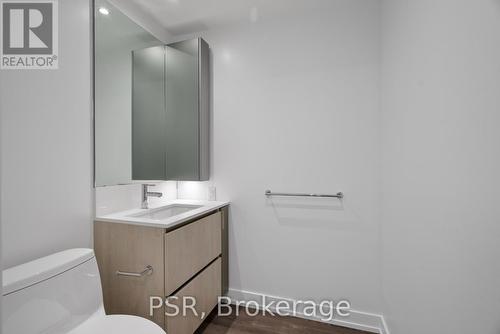 317 - 11 Ordnance Street, Toronto, ON - Indoor Photo Showing Bathroom