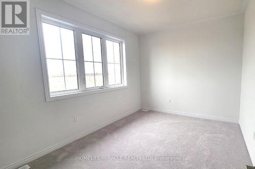 2063 Lowry Drive, Oshawa, ON - Indoor Photo Showing Other Room