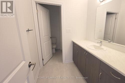 2063 Lowry Drive, Oshawa, ON - Indoor Photo Showing Bathroom