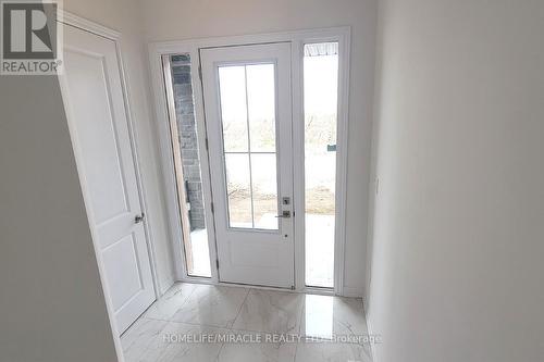 2063 Lowry Drive, Oshawa, ON - Indoor Photo Showing Other Room