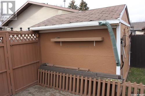 3126 7Th Avenue E, Regina, SK - Outdoor With Exterior