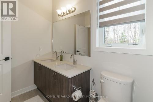 1020 Ridgeline Drive, Lake Of Bays, ON - Indoor Photo Showing Bathroom