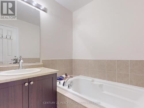 15 - 1299 Glenanna Road, Pickering, ON - Indoor Photo Showing Bathroom