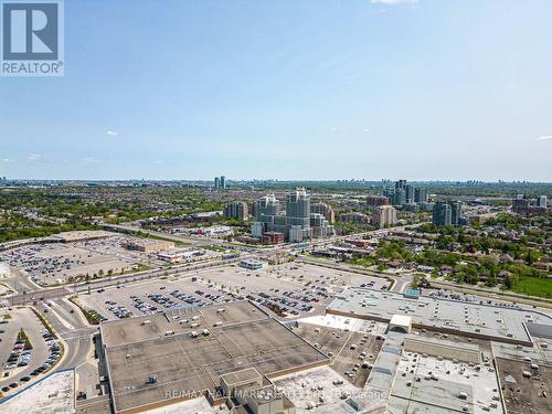 615 - 29 Northern Hts Drive, Richmond Hill, ON - Outdoor With View