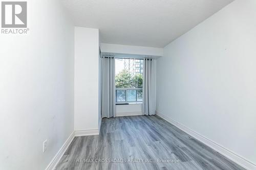 303 - 18 Pemberton Avenue, Toronto, ON - Indoor Photo Showing Other Room