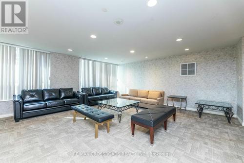 303 - 18 Pemberton Avenue, Toronto, ON - Indoor Photo Showing Living Room