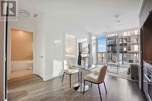 3606 - 575 Bloor Street E, Toronto, ON - Indoor Photo Showing Dining Room