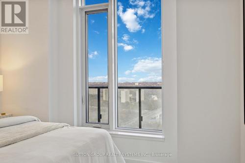 3606 - 575 Bloor Street E, Toronto, ON - Indoor Photo Showing Bedroom