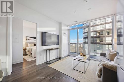 3606 - 575 Bloor Street E, Toronto, ON - Indoor