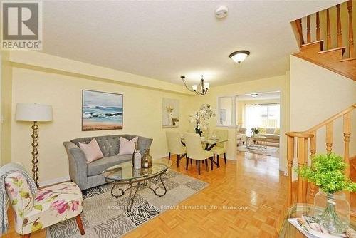 Main - 42 Snowshoe Lane, Brampton, ON - Indoor Photo Showing Living Room