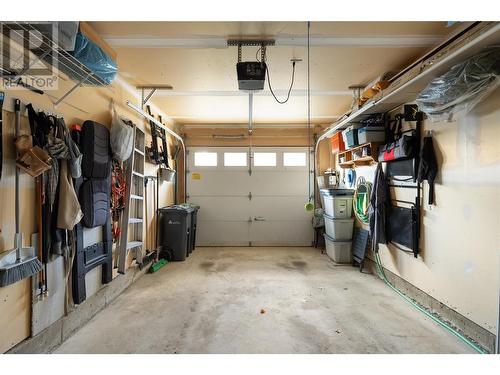 5901 Heritage Drive Unit# 14, Vernon, BC - Indoor Photo Showing Garage