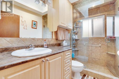 3565 Glasgow Road, West Kelowna, BC - Indoor Photo Showing Bathroom