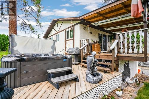 3565 Glasgow Road, West Kelowna, BC - Outdoor With Deck Patio Veranda