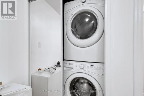 Th5 - 118 Finch Avenue, Toronto, ON - Indoor Photo Showing Laundry Room