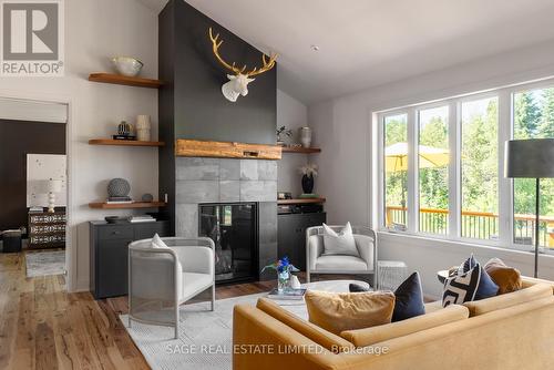 116 Timber Lane, Blue Mountains, ON - Indoor Photo Showing Living Room With Fireplace