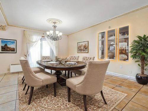 Salle Ã  manger - 8731 Av. René-Descartes, Montréal (Rivière-Des-Prairies/Pointe-Aux-Trembles), QC - Indoor Photo Showing Dining Room