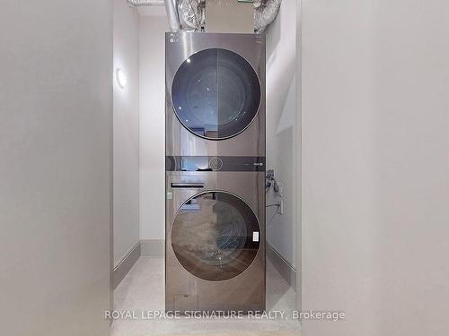 Laneway-82 Gough Ave, Toronto, ON - Indoor Photo Showing Laundry Room