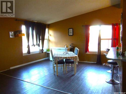 340 Eastview, Burstall, SK - Indoor