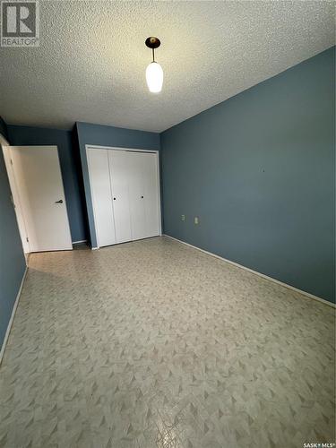 114/116 1St Avenue N, Hyas, SK - Indoor Photo Showing Other Room