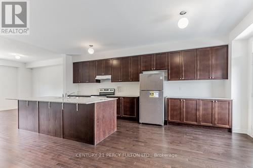 8 Cunliffe Lane, Ajax, ON - Indoor Photo Showing Kitchen