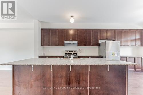 8 Cunliffe Lane, Ajax, ON - Indoor Photo Showing Kitchen