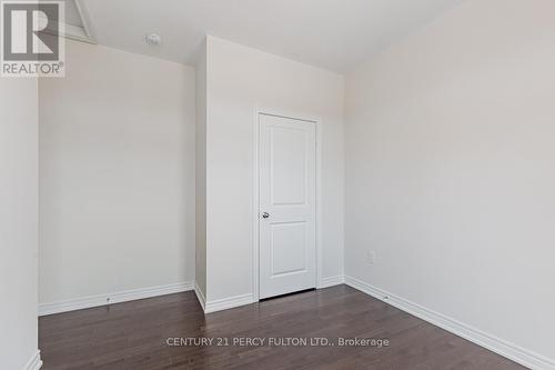 8 Cunliffe Lane, Ajax, ON - Indoor Photo Showing Other Room