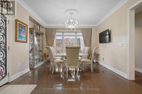 106 Disera Drive, Vaughan, ON - Indoor Photo Showing Dining Room