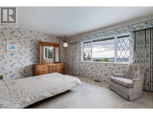 4360 Delbrook Avenue, North Vancouver, BC - Indoor Photo Showing Bedroom