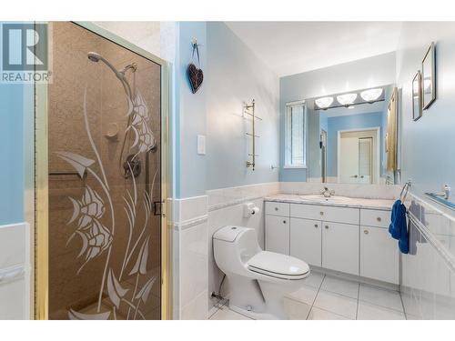 4360 Delbrook Avenue, North Vancouver, BC - Indoor Photo Showing Bathroom