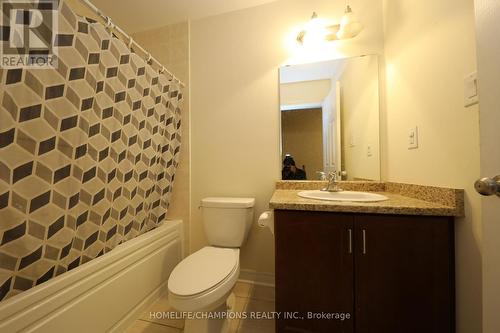 3632A St Clair Avenue E, Toronto, ON - Indoor Photo Showing Bathroom