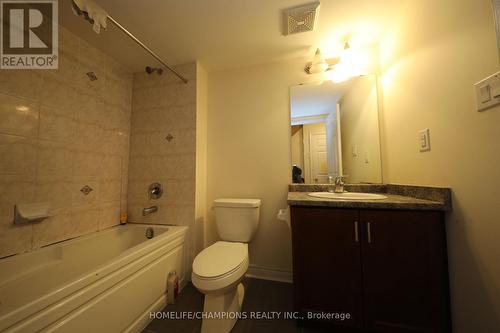 3632A St Clair Avenue E, Toronto, ON - Indoor Photo Showing Bathroom