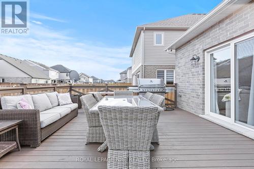 374 Julia Drive, Welland (771 - Coyle Creek), ON - Outdoor With Deck Patio Veranda With Exterior