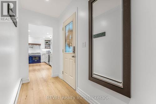 5 Cherryhill Drive, Grimsby (542 - Grimsby East), ON - Indoor Photo Showing Other Room With Fireplace