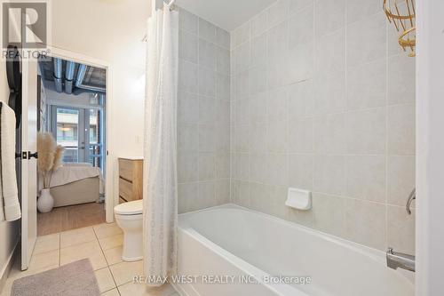 418 - 150 Sudbury Street, Toronto, ON - Indoor Photo Showing Bathroom