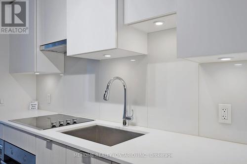 1201 - 195 Redpath Avenue, Toronto, ON - Indoor Photo Showing Kitchen