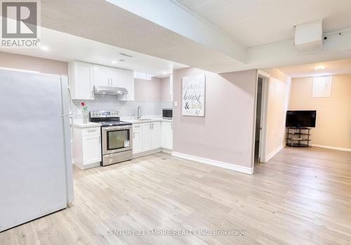 78 Ashridge Drive, Toronto, ON - Indoor Photo Showing Kitchen