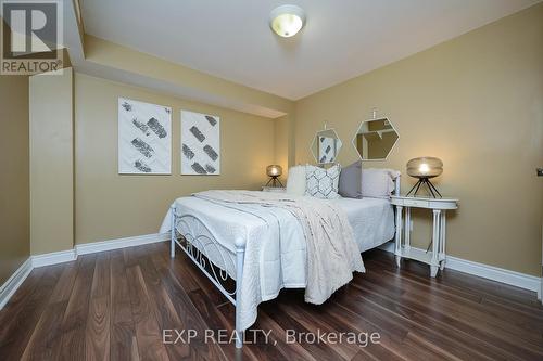 51 Militia Trail, Markham, ON - Indoor Photo Showing Bedroom