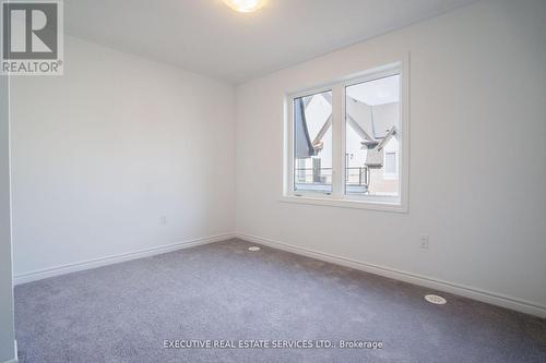 13 Ormand Terrace, Caledon, ON - Indoor Photo Showing Other Room