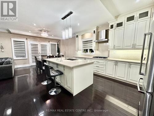 110 Allenby Avenue, Toronto, ON - Indoor Photo Showing Kitchen With Upgraded Kitchen