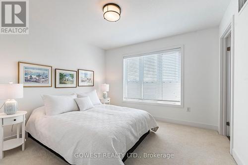 396 Belcourt Common, Oakville, ON - Indoor Photo Showing Bedroom