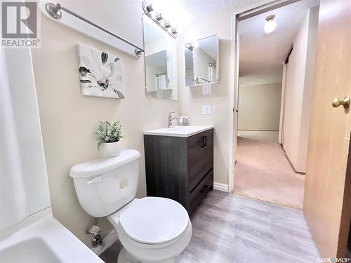 114 310 Stillwater Drive, Saskatoon, SK - Indoor Photo Showing Bathroom