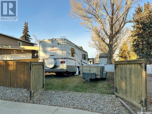 101 Mount Allison Crescent, Saskatoon, SK - Outdoor