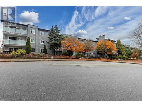 309 3883 Laurel Street, Burnaby, BC - Outdoor With Balcony