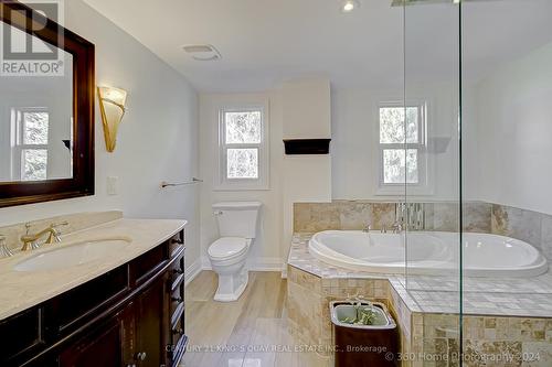 46 Craigmore Crescent, Toronto, ON - Indoor Photo Showing Bathroom