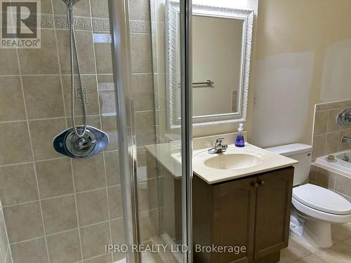 505 - 483 Faith Drive, Mississauga, ON - Indoor Photo Showing Bathroom