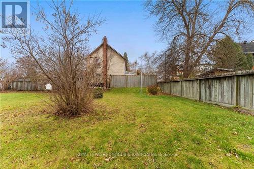 366 Isabella Street, Pembroke, ON - Outdoor With Backyard