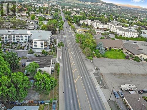 1220-1230 Highway 33 W, Kelowna, BC 