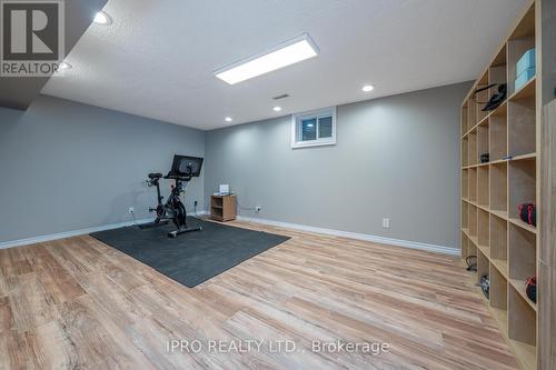 447 Edgeworth Road, Mississauga, ON - Indoor Photo Showing Gym Room